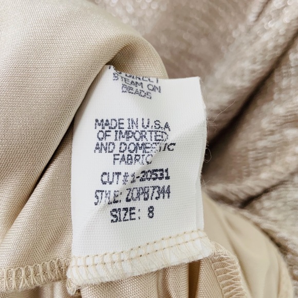 David Meister One Shoulder Matelassé Sheath Dress - Picture 7 of 11